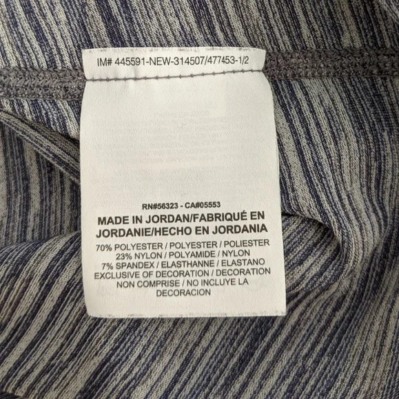 Nike Pro Active Long Sleeved Top Size Medium - Picture 4 of 11